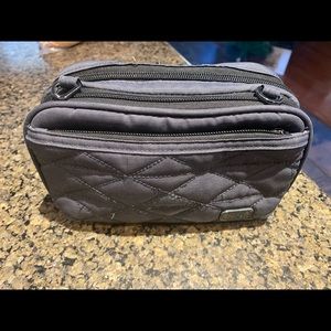 Lug roundabout wallet / waist pouch